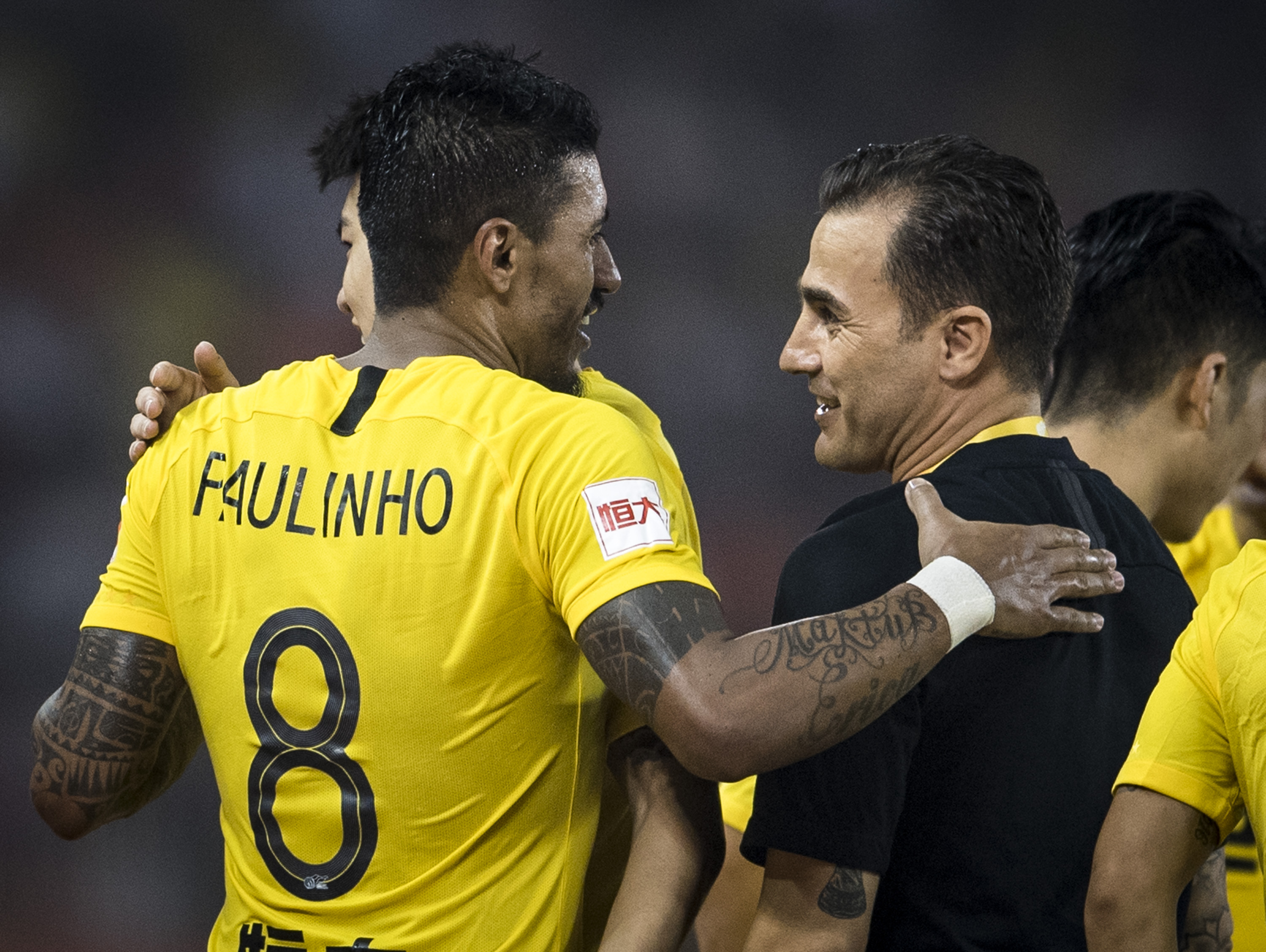 包含广州恒大战胜浙江绿城,稳住积分榜领先优势的词条 包含广州恒大战胜浙江绿城,稳住积分榜领先优势的词条