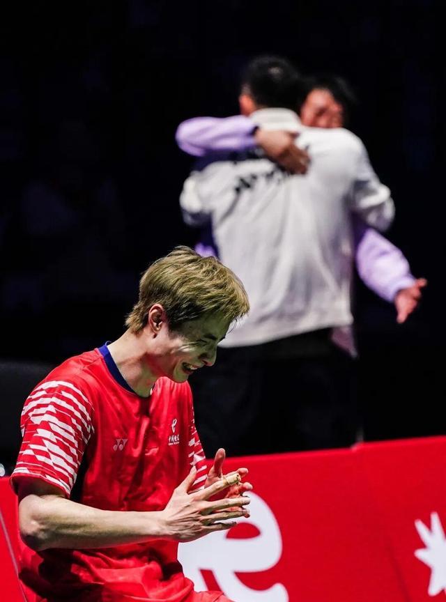 包含法国队力克韩国队，石宇奇点燃赛场的词条