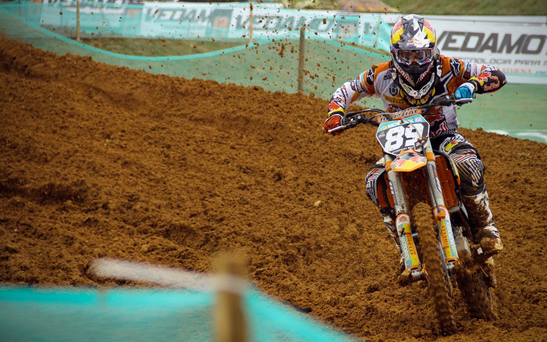 当篮球的活塞踏平爵士，足球的东契奇在英超争冠接管比赛—跨界传奇的统治力启示