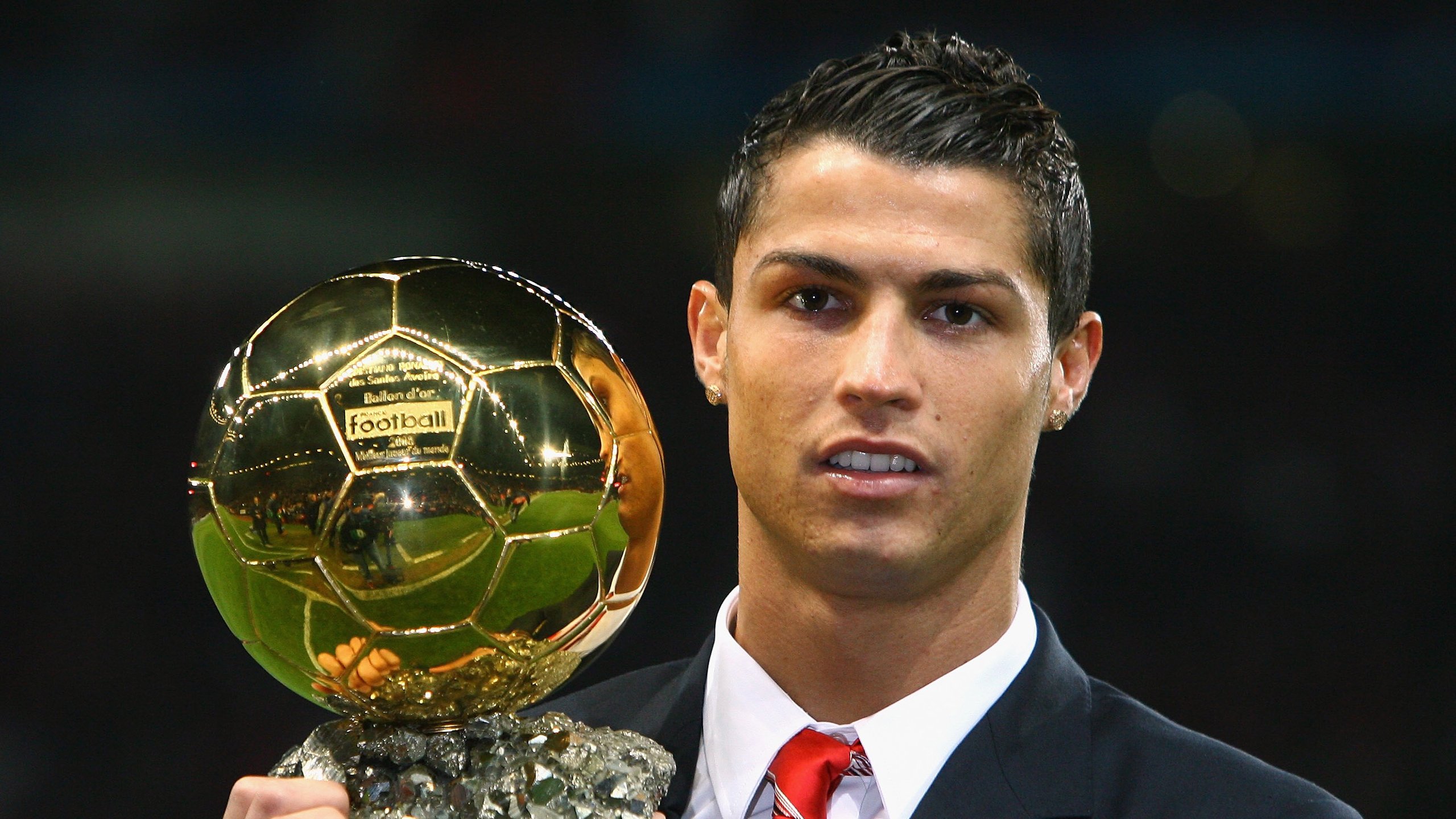 格纳布里爆发,土耳其粉碎苏格兰,欧洲杯的战术转折点